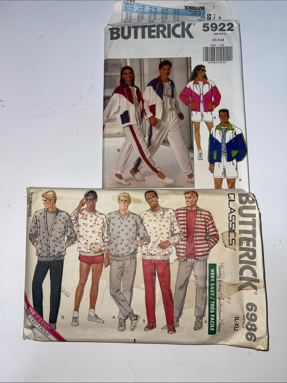 5/$25 Butterick Vintage Men's White Jacket with Red and Navy Colorblock Accents